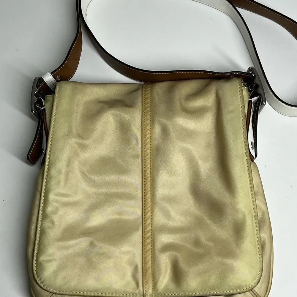 Coach Messenger Crossbody Bag Nylon Leather White & Tan J3K-6253